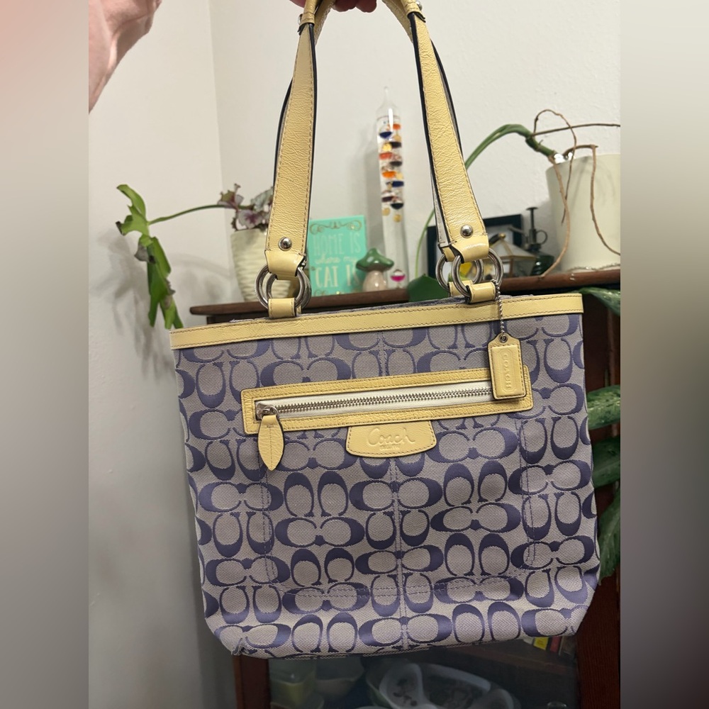 Coach Lavender Signature Tote